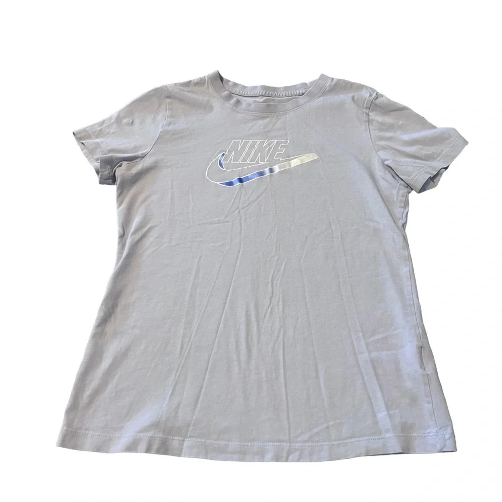 Nike Women’s Athletic Swoosh Tee in Light Lilac Size Small